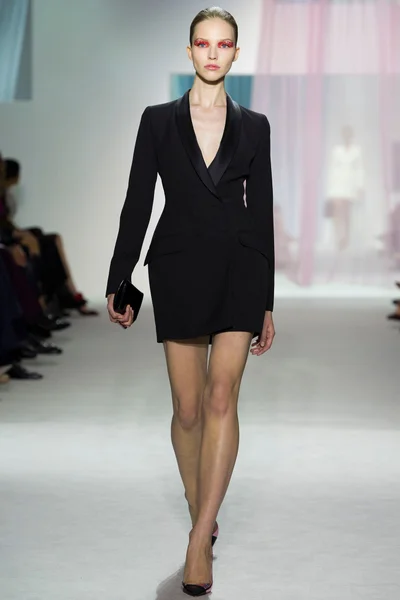 Look 4
